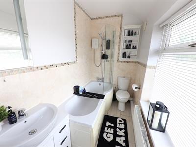 HOUSE BATHROOM